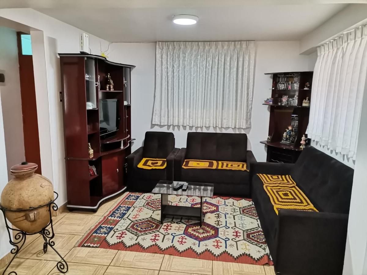 Apartment Samana House กุสโก ภายนอก รูปภาพ